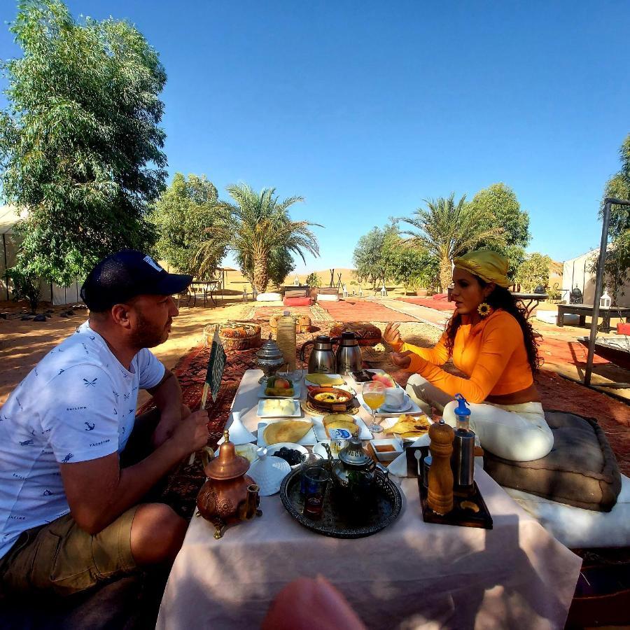 Sahara Luxury Merzouga Camp ภายนอก รูปภาพ